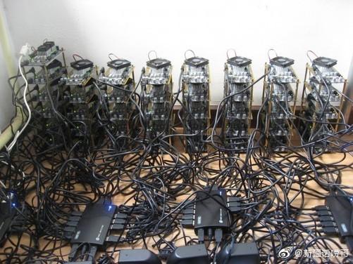 High-performance GPU mining rig with optimized cooling systems